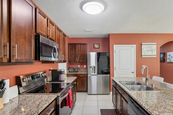 $397,000 | 3517 Winterberry Lane, Valrico, FL 33594