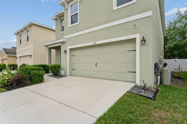 $397,000 | 3517 Winterberry Lane, Valrico, FL 33594
