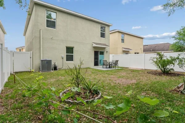 $397,000 | 3517 Winterberry Lane, Valrico, FL 33594