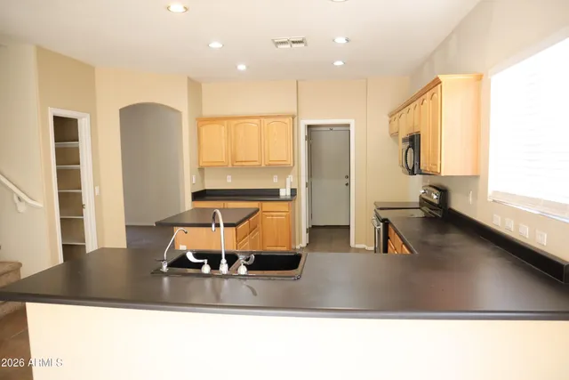 $3,200 | 9465 East Lompoc Avenue, Mesa, AZ 85209