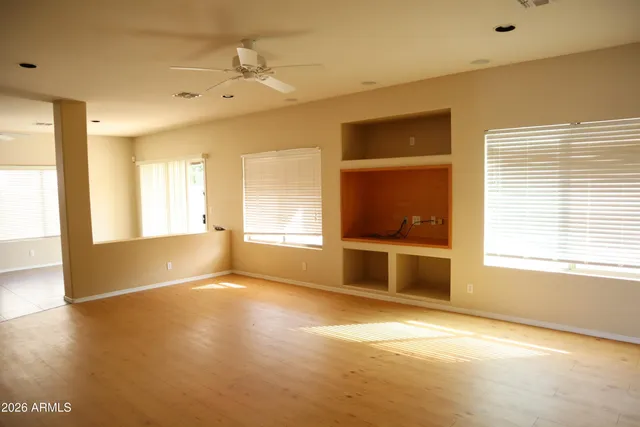 $3,200 | 9465 East Lompoc Avenue, Mesa, AZ 85209