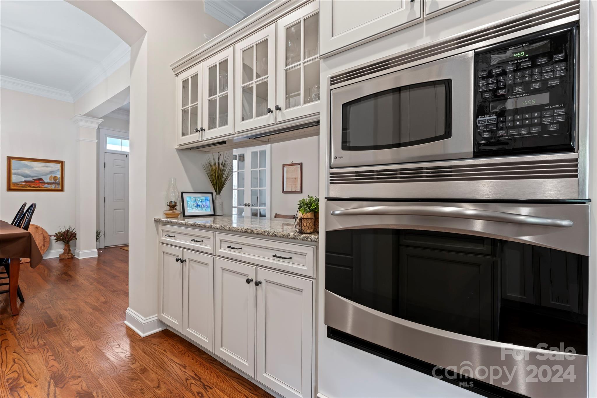 6059 Daphne Circle Fort Mill, SC 29708 - Photo 16 of 48 a kitchen with stainless steel appliances and cabinets