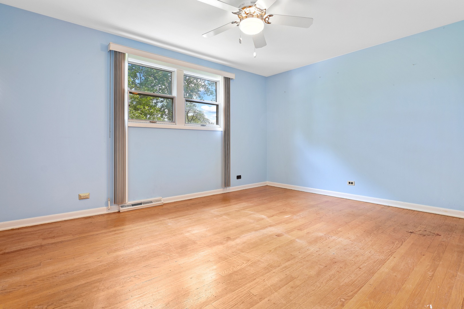 3829 Rugen Road Glenview, IL 60025 - Photo 12 of 13