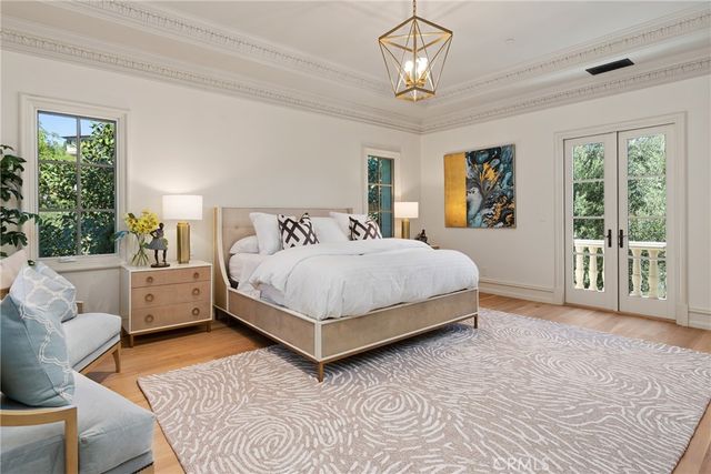 a view of staircase with a washer and dryer