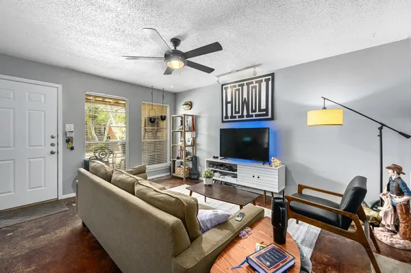 $724,500 | 3420 Willowrun Drive, Austin, TX 78704