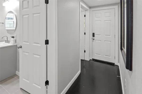 $3,000 | 2824 Blodgett Street, Houston, TX 77004