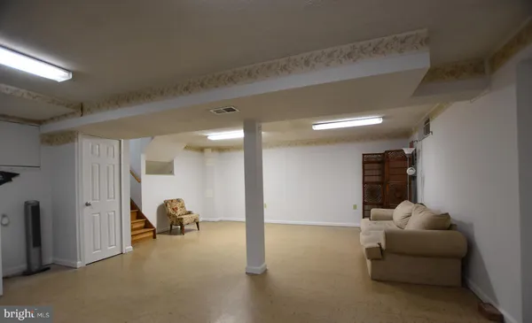 $1,600 | 3150 Beethoven Way, Silver Spring, MD 20904