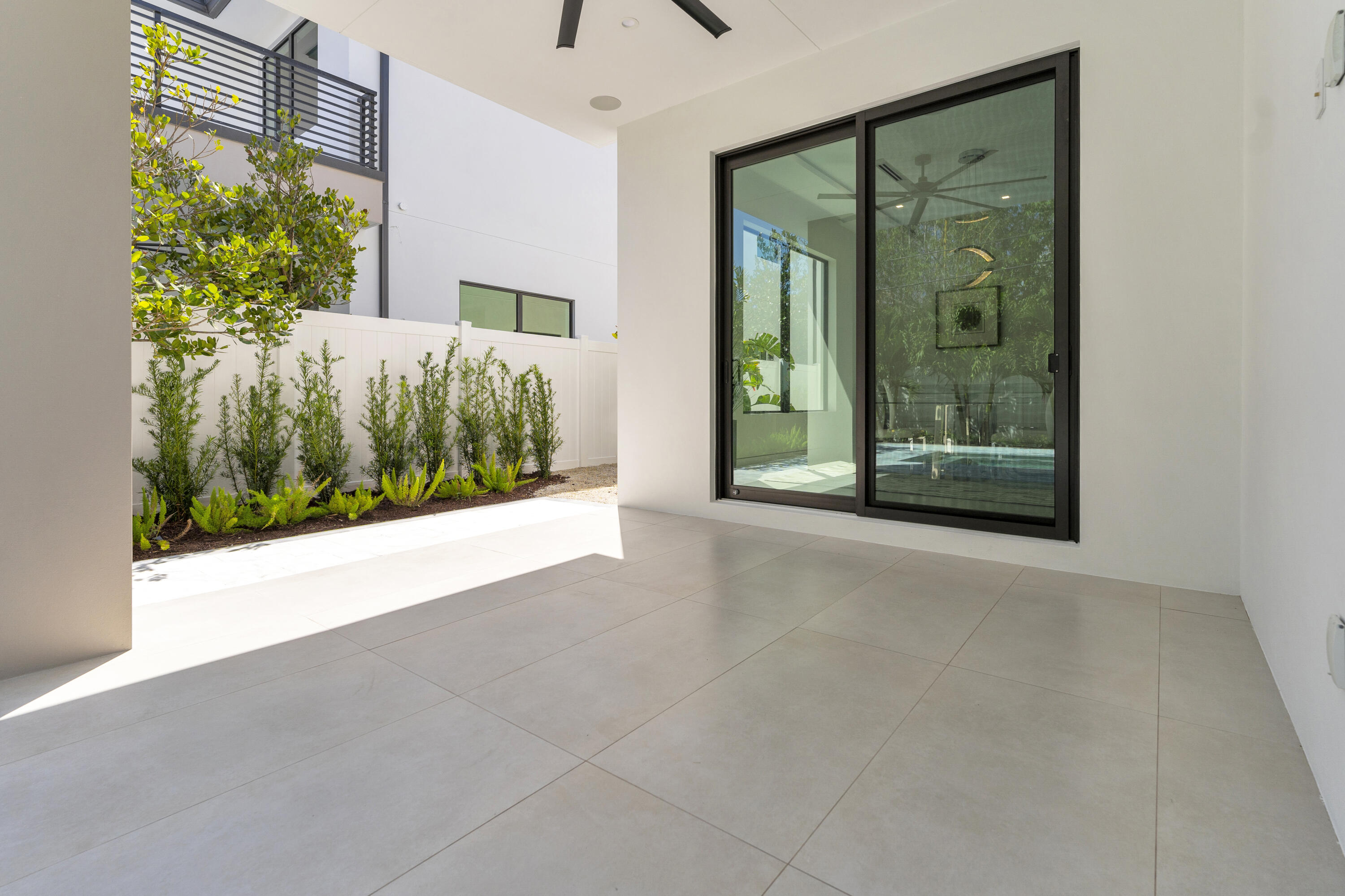 235 Northeast 11th Street Delray Beach, FL 33444 - Photo 46 of 47 59