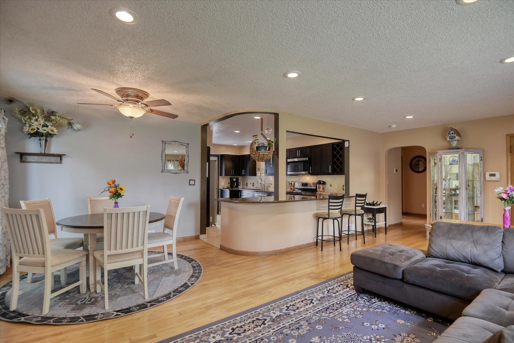 602 North Walnut Road Spokane Valley, WA 99206 - Photo 3 of 36