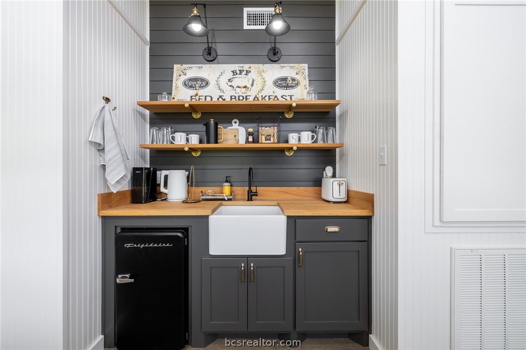 0 Goehring Road Ledbetter, TX 78946 - Photo 16 of 27 Kitchenette