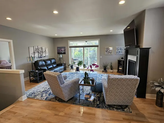 $584,900 | W7986 County Rd B, Unit 10, Lake Mills, WI 53551