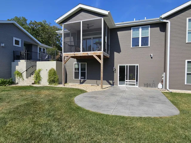 $584,900 | W7986 County Rd B, Unit 10, Lake Mills, WI 53551