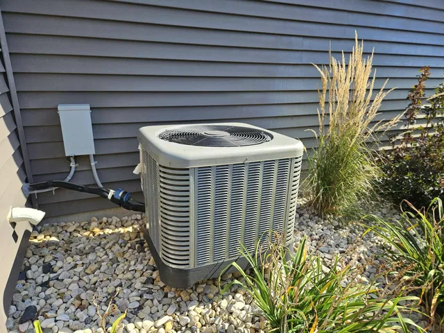 $584,900 | W7986 County Rd B, Unit 10, Lake Mills, WI 53551