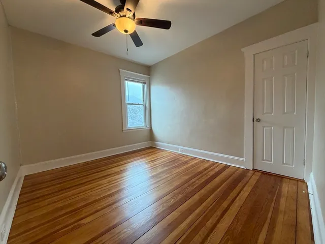 $1,900 | 320 Wood Street, Unit 2, New Bedford, MA 02745