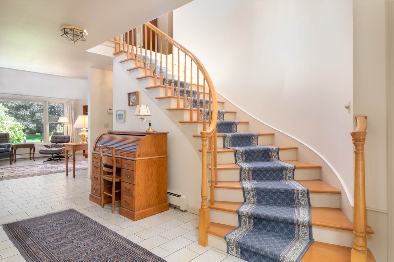5419 South Quail Ridge Circle Spokane, WA 99223 - Photo 3 of 20 Gallery Image 3