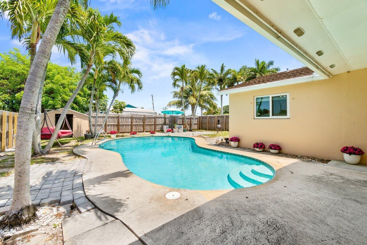 031-3187BuccaneerRoad-LakeWorth-FL-33462