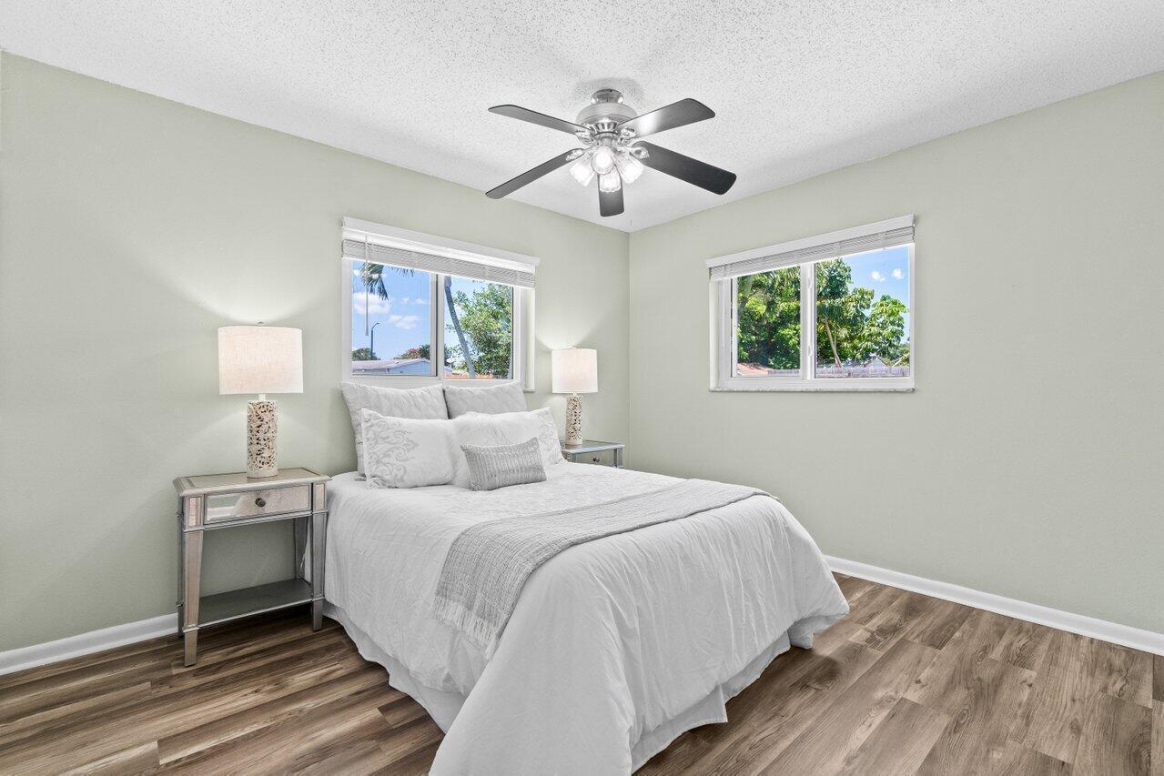 3187 Buccaneer Road Lake Worth, FL 33462 - Photo 27 of 40 024-3187BuccaneerRoad-LakeWorth-FL-33462