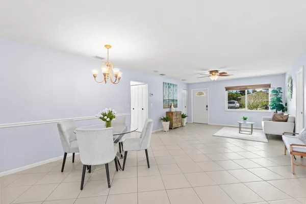 $3,800 | 3187 Buccaneer Road, Lake Worth, FL 33462