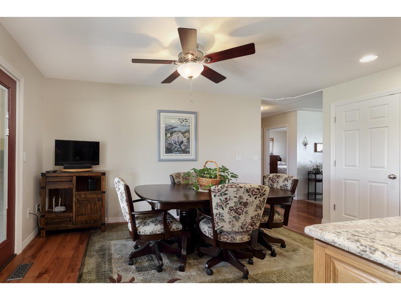 11818 Kenosha Road Longmont, CO 80504 - Photo 25 of 43 Dining area.