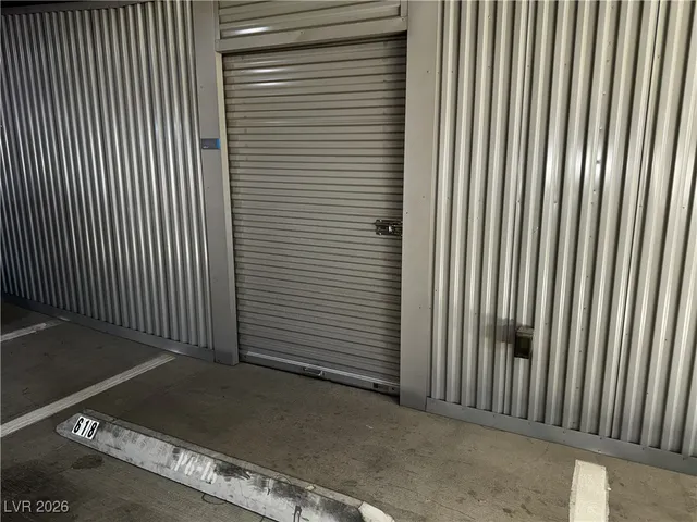 $3,500 | 200 Hoover Avenue, Unit 1111, Las Vegas, NV 89101