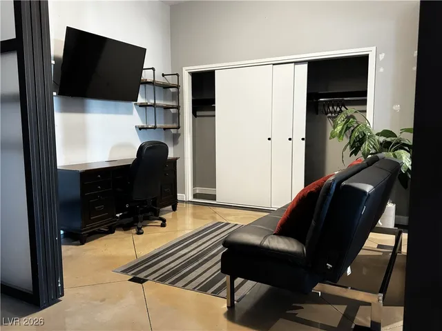 $3,500 | 200 Hoover Avenue, Unit 1111, Las Vegas, NV 89101