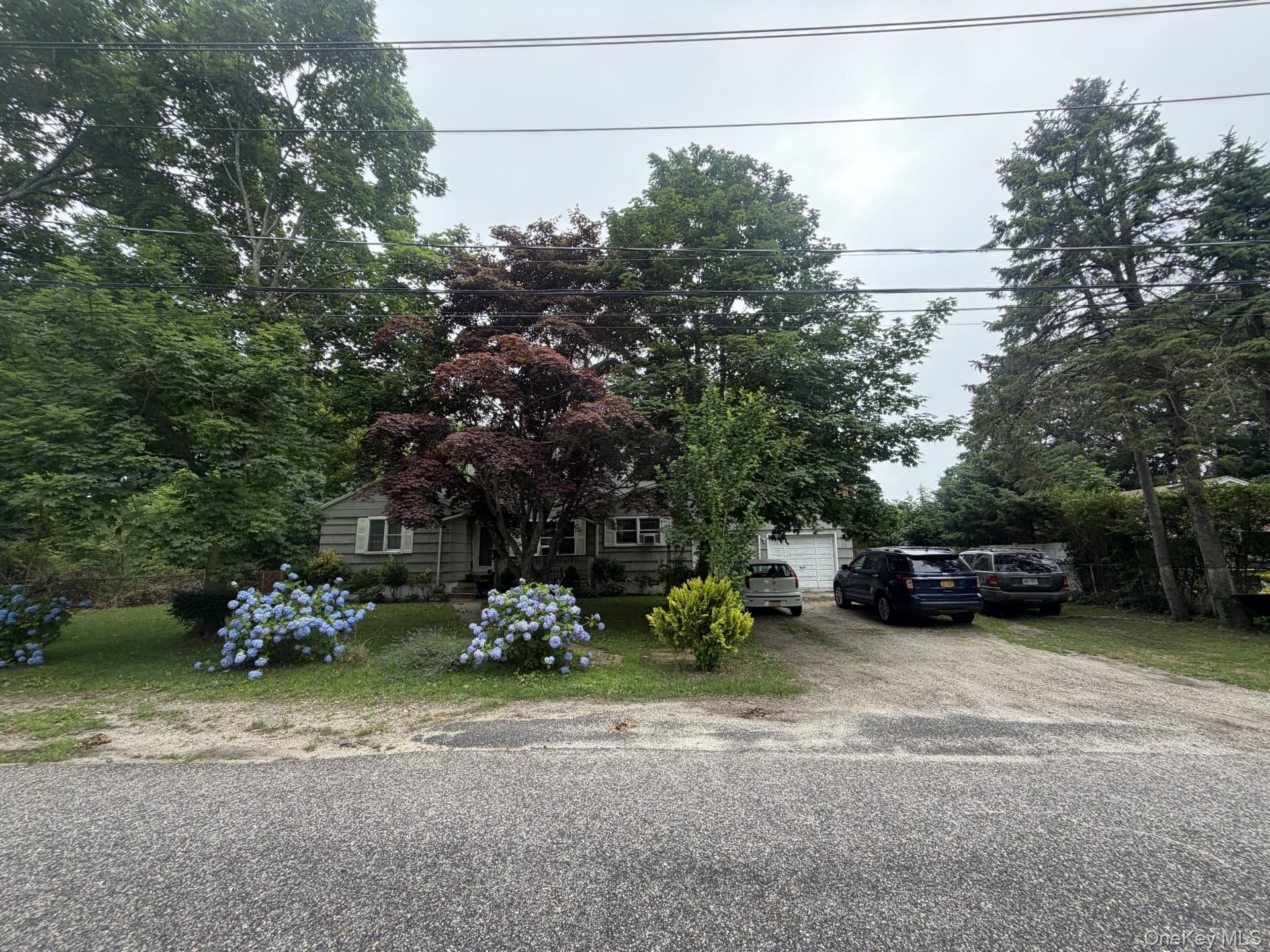 8 Windus Road Shirley, NY 11967 - Photo 4 of 6