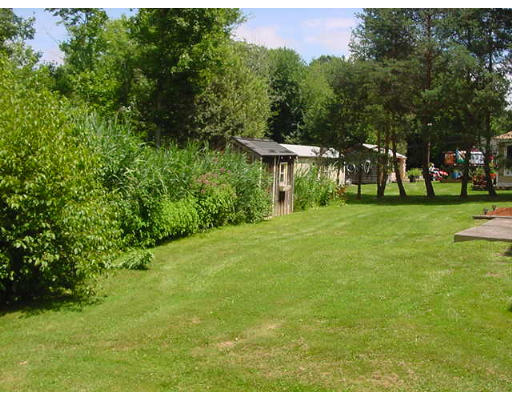 39 Spruce Road Swansea, MA 02777 - Photo 3 of 4 Gallery Image 3