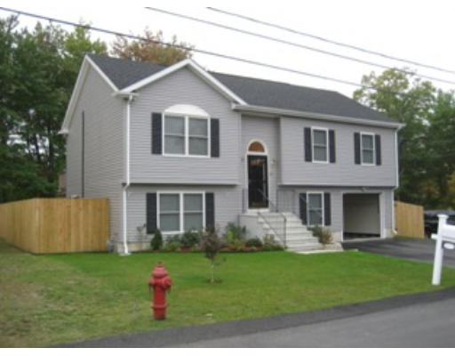 11 Lea Lane Fall River, MA 02721 - Photo 1 of 6 Gallery Image 1
