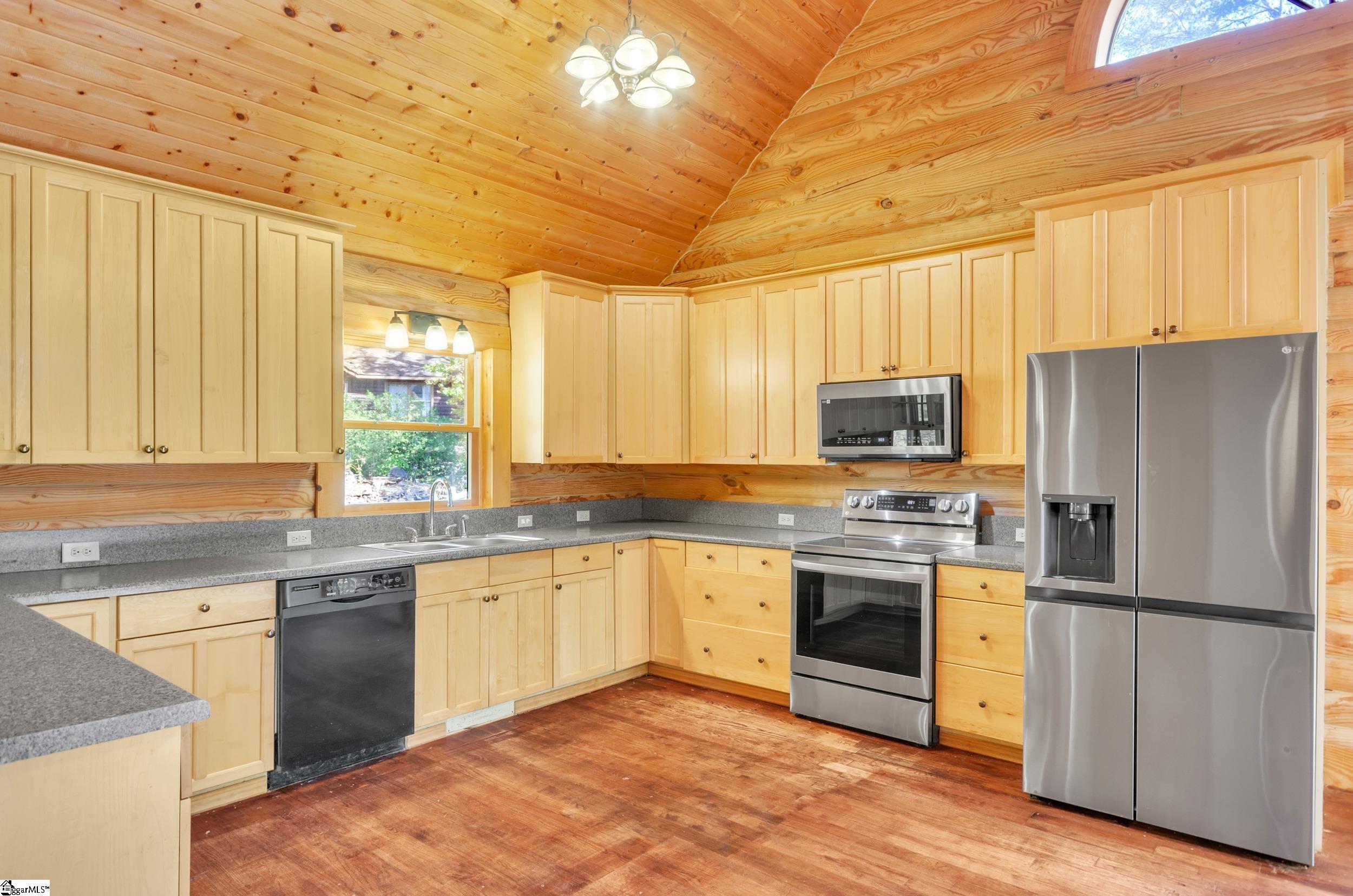 417 Whispering Falls Road Pickens, SC 29671 - Photo 6 of 42 Gallery Image 6