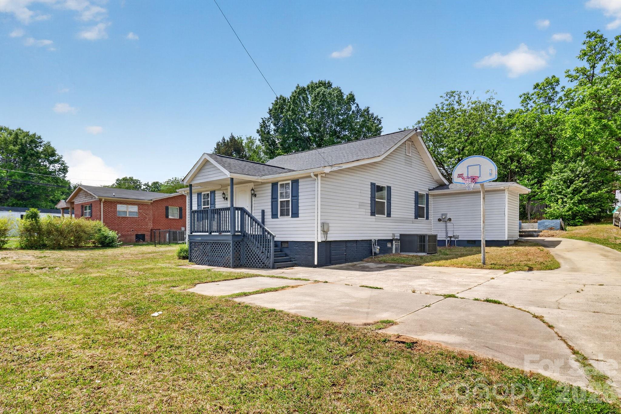 62 Roberta Road Concord, NC 28027 - Photo 5 of 46
