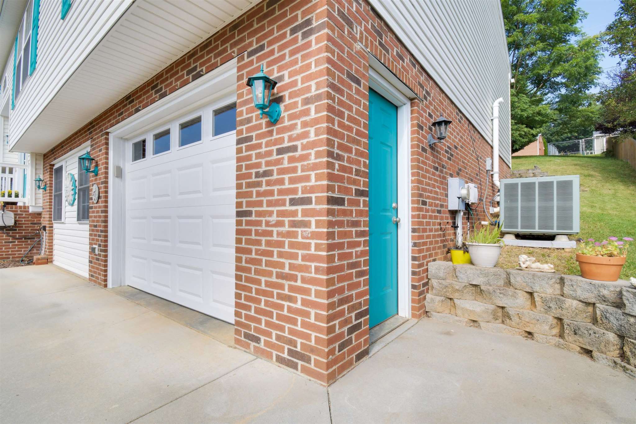 808 Ritchie Boulevard Staunton, VA 24401 - Photo 7 of 38 Gallery Image 7