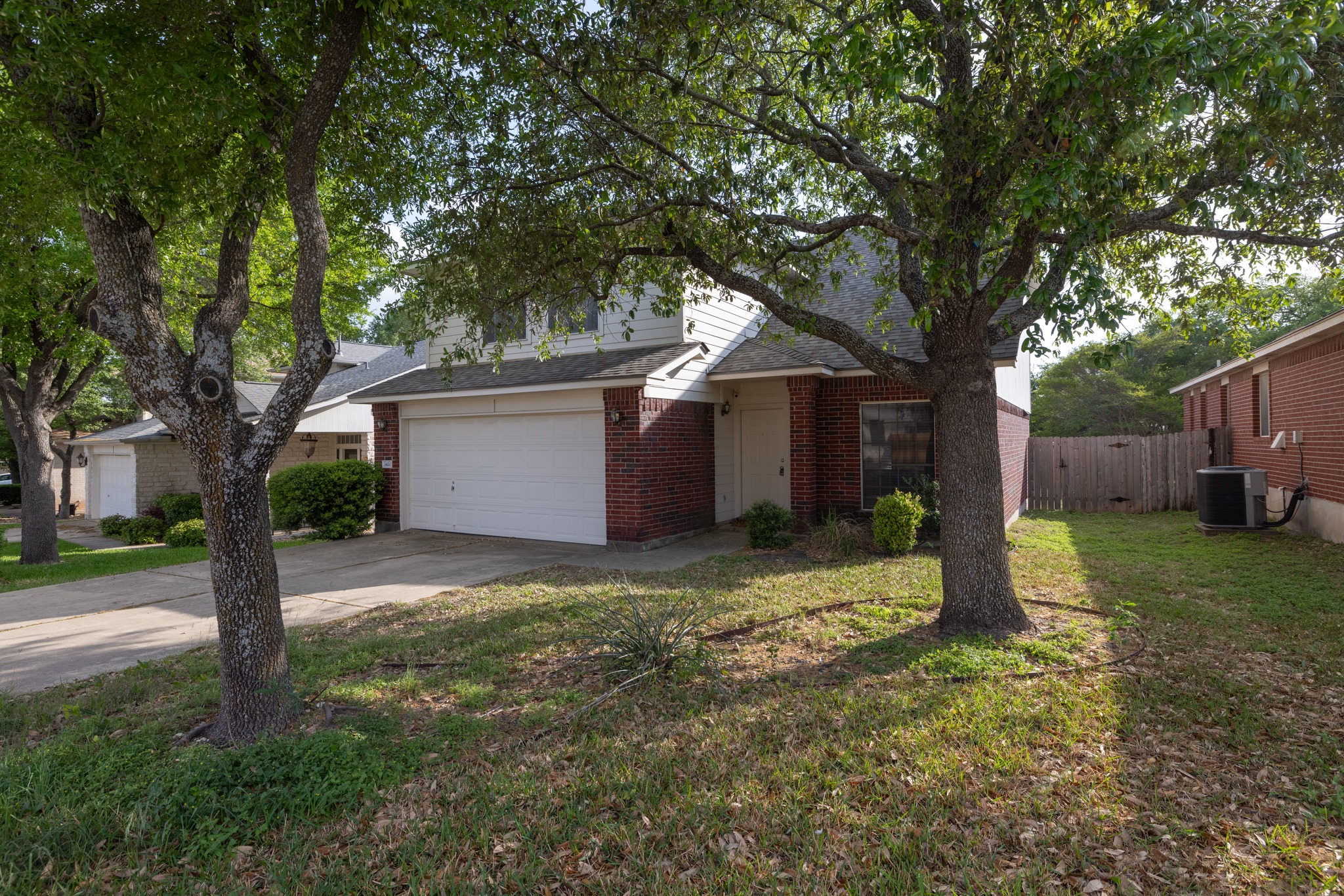 3410 Flowstone Lane Round Rock, TX 78681 - Photo 2 of 38