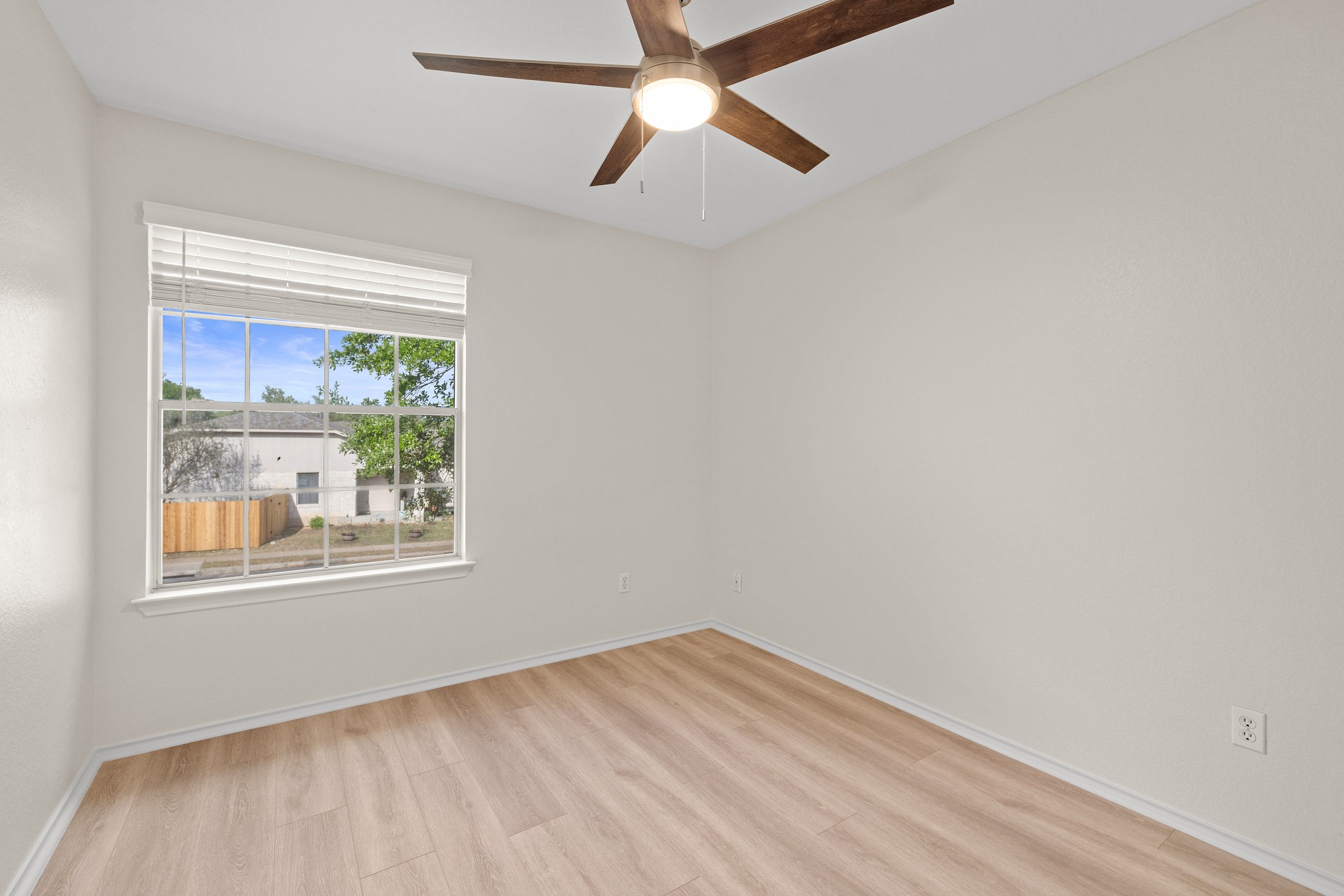 3410 Flowstone Lane Round Rock, TX 78681 - Photo 23 of 38