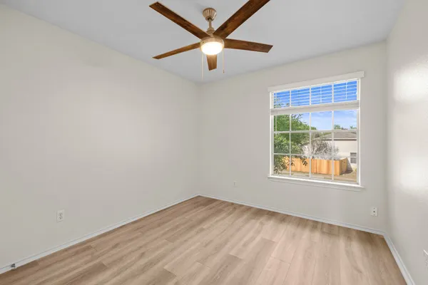 $2,400 | 3410 Flowstone Lane, Round Rock, TX 78681