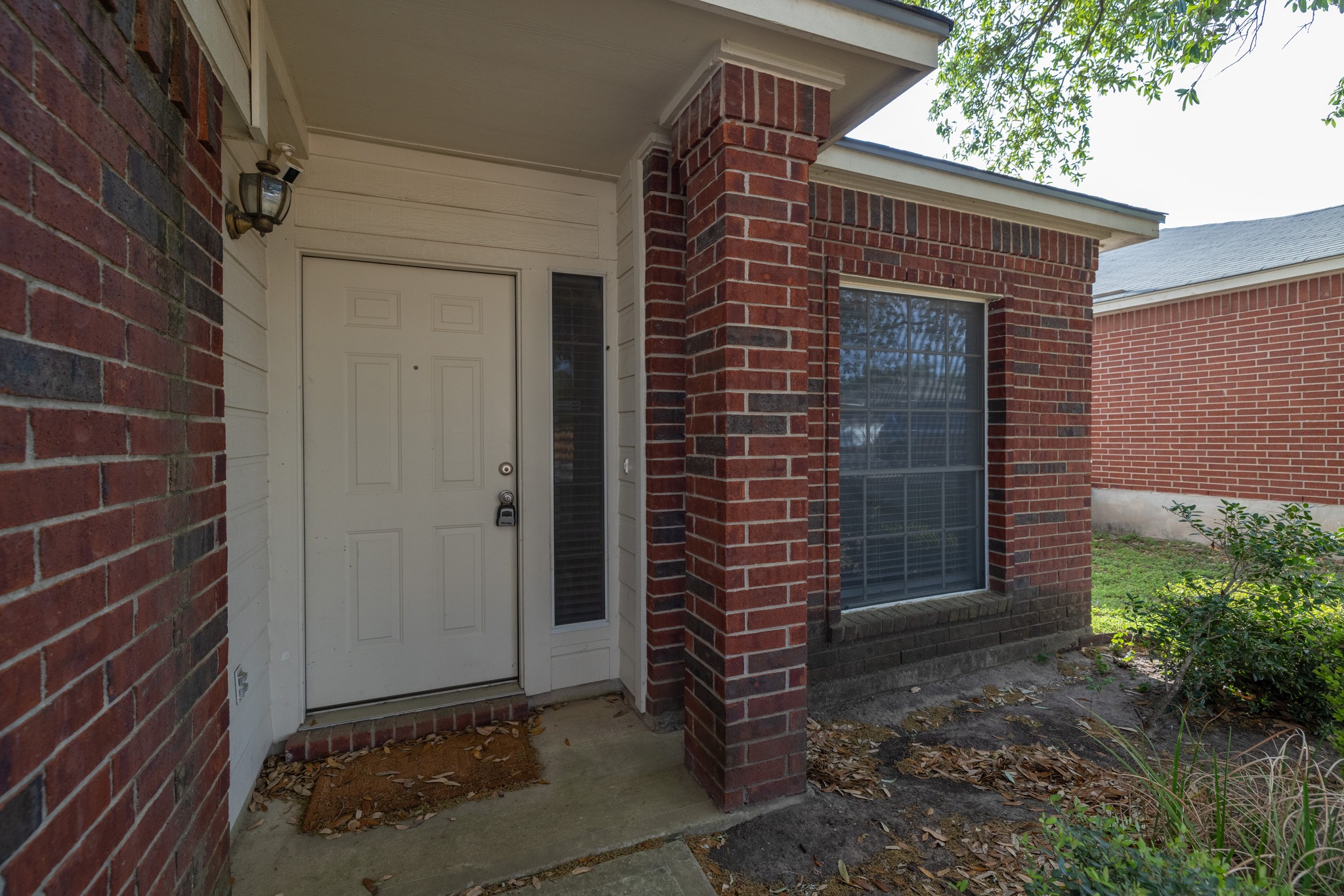 3410 Flowstone Lane Round Rock, TX 78681 - Photo 4 of 38