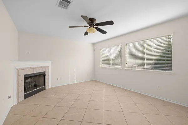 $2,400 | 3410 Flowstone Lane, Round Rock, TX 78681