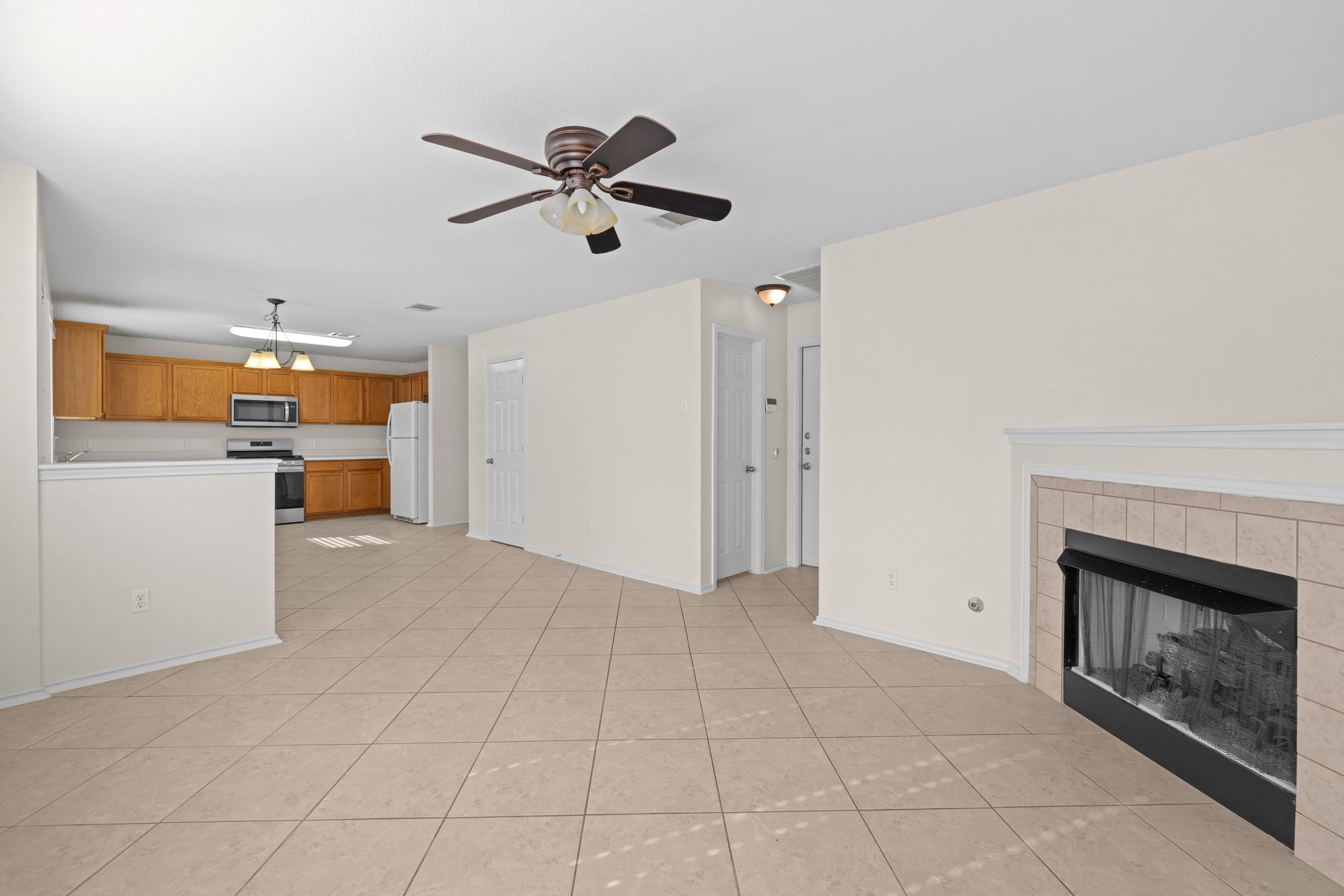 3410 Flowstone Lane Round Rock, TX 78681 - Photo 7 of 38