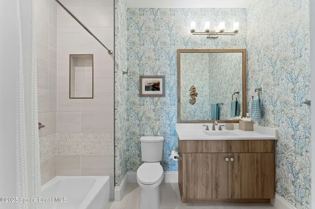 $2,900,000 | 3709 Lake Adelaide Place, Rockledge, FL 32955