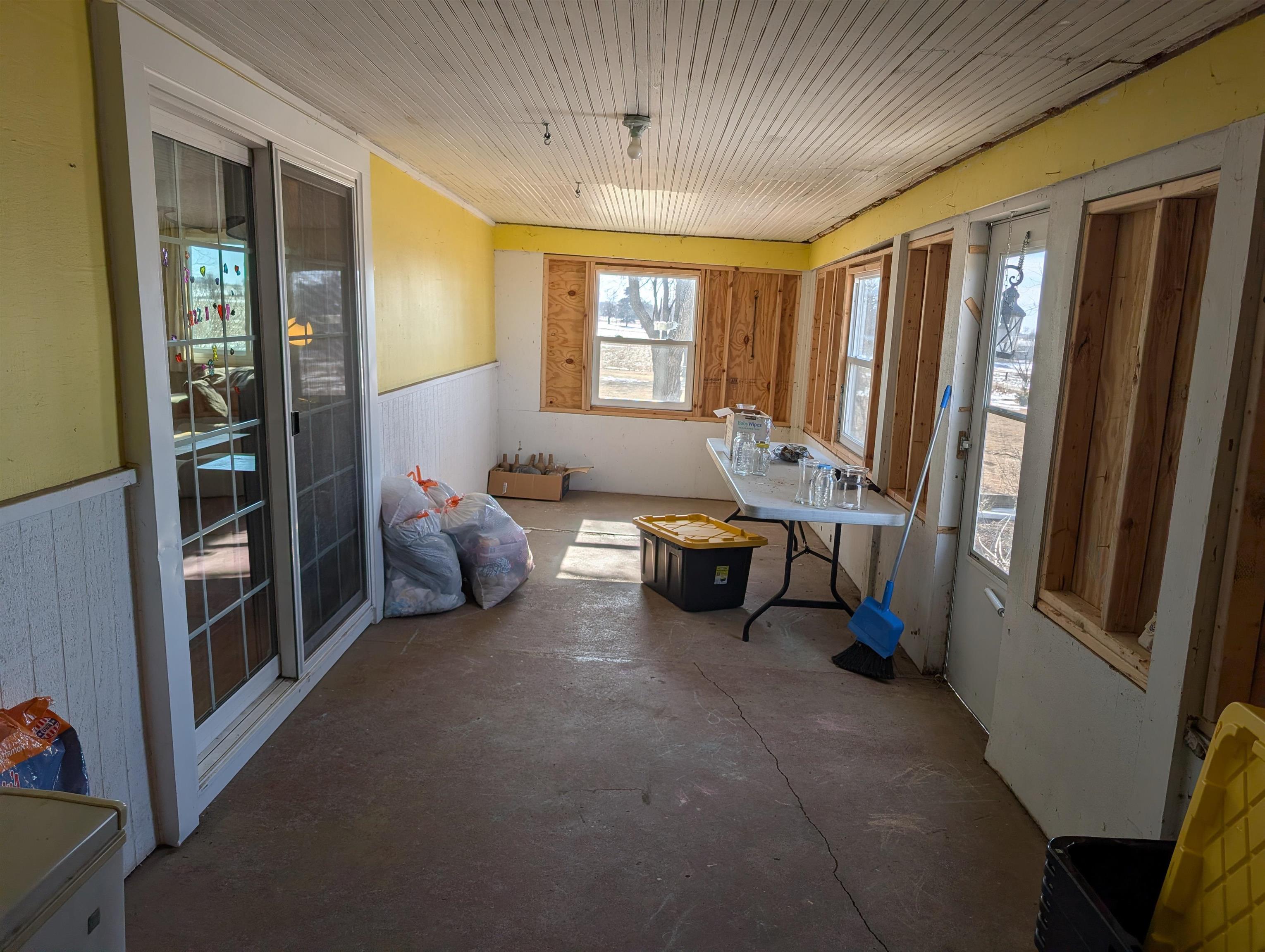 23087 Burr Oak Road Harvard, IL 60033 - Photo 11 of 36