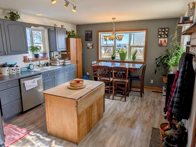 $457,000 | 23087 Burr Oak Road, Harvard, IL 60033