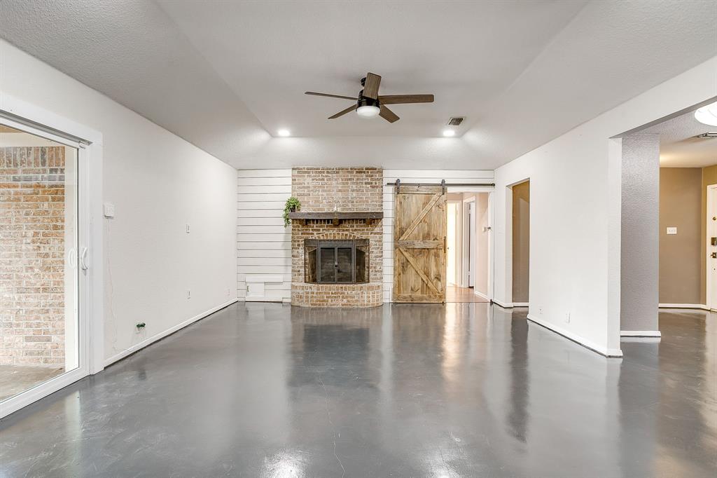 1114 Willow Creek Road Cleburne, TX 76033 - Photo 12 of 40