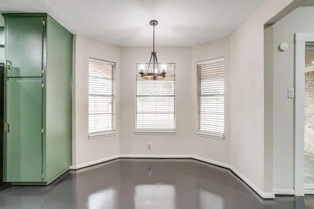 $335,000 | 1114 Willow Creek Road, Cleburne, TX 76033