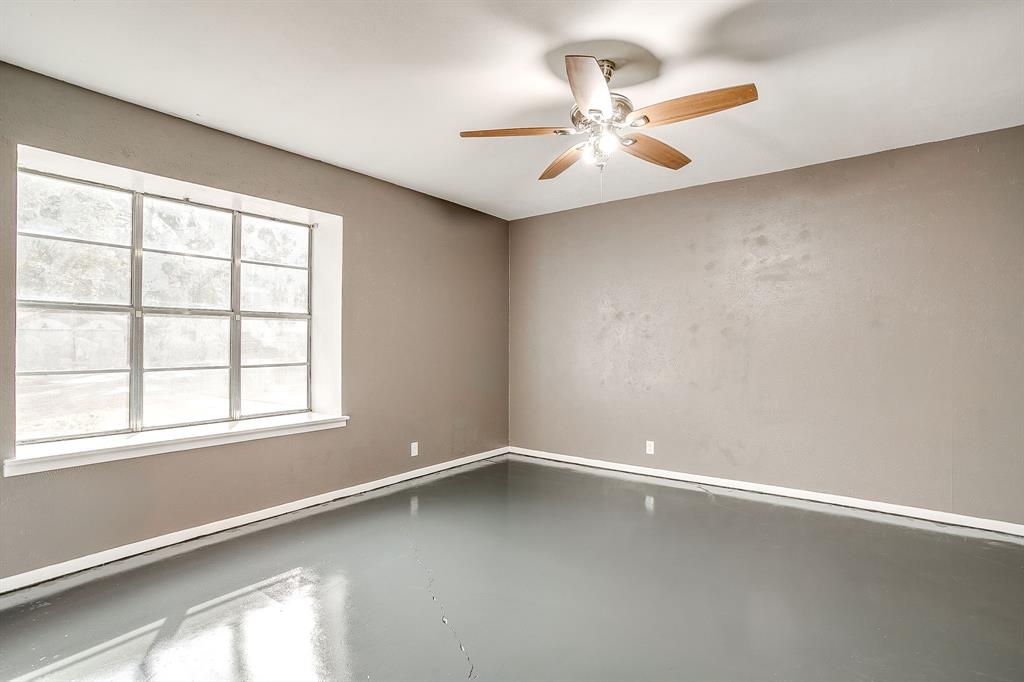 1114 Willow Creek Road Cleburne, TX 76033 - Photo 24 of 40