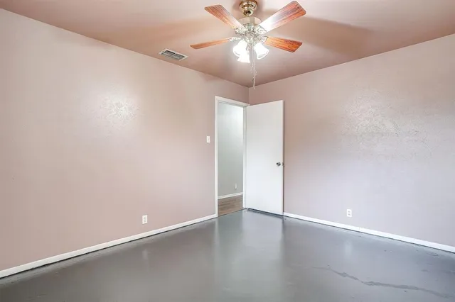 $335,000 | 1114 Willow Creek Road, Cleburne, TX 76033