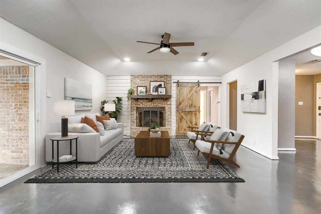 1114 Willow Creek Road Cleburne, TX 76033 - Photo 10 of 40 Virtually Staged