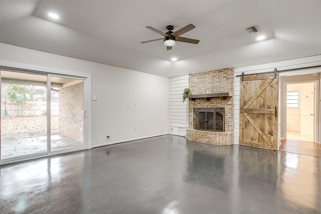 1114 Willow Creek Road Cleburne, TX 76033 - Photo 10 of 40