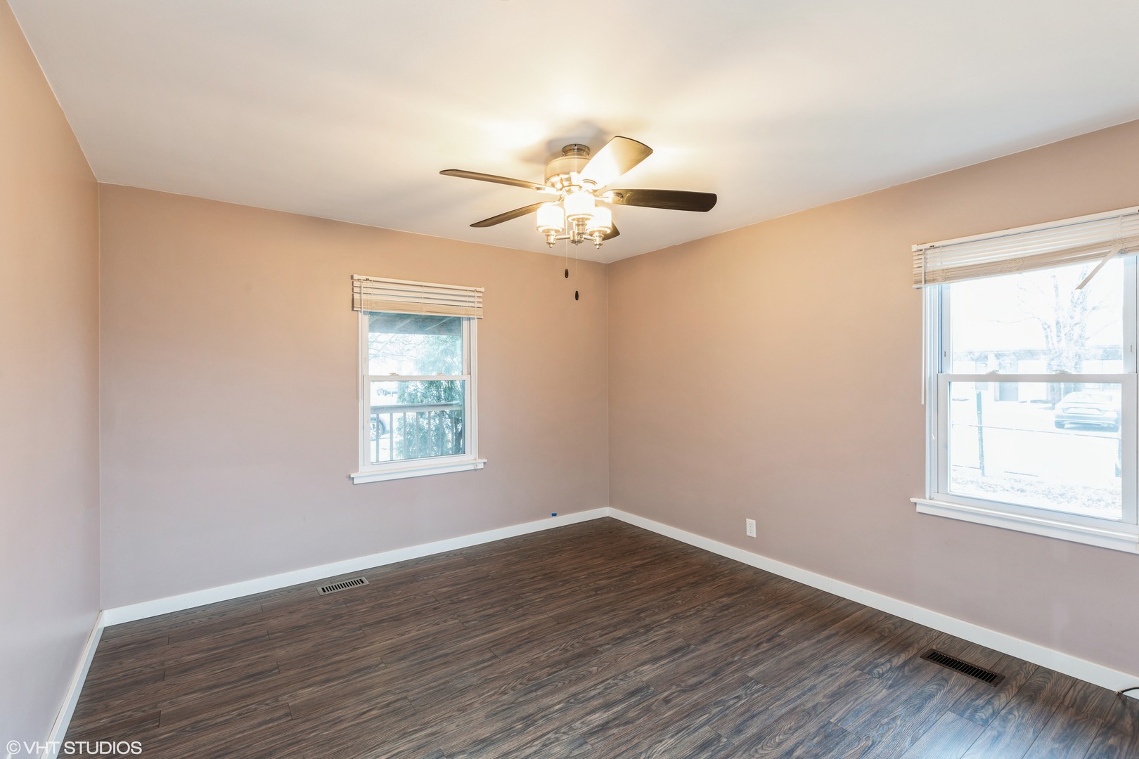 1325 Elizabeth Street Crete, IL 60417 - Photo 5 of 10 Gallery Image 5