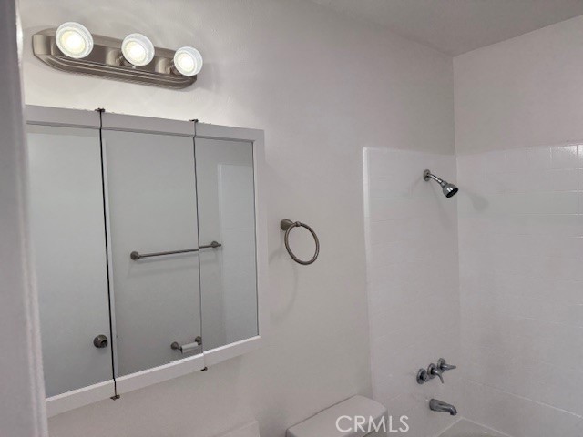 3734 West 113th Street, Unit 4 Inglewood, CA 90303 - Photo 11 of 13