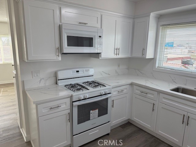 3734 West 113th Street, Unit 4 Inglewood, CA 90303 - Photo 7 of 13