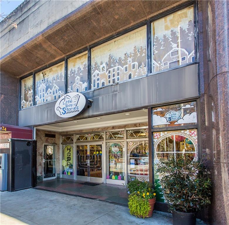 263 Jefferson Place, Unit 31 Decatur, GA 30030 - Photo 25 of 27 a front view of a building with glass windows